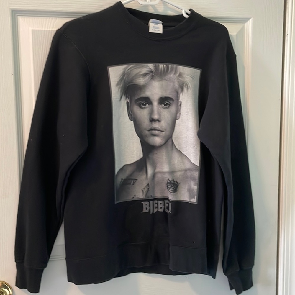 Justin Bieber crewneck sweatshirt